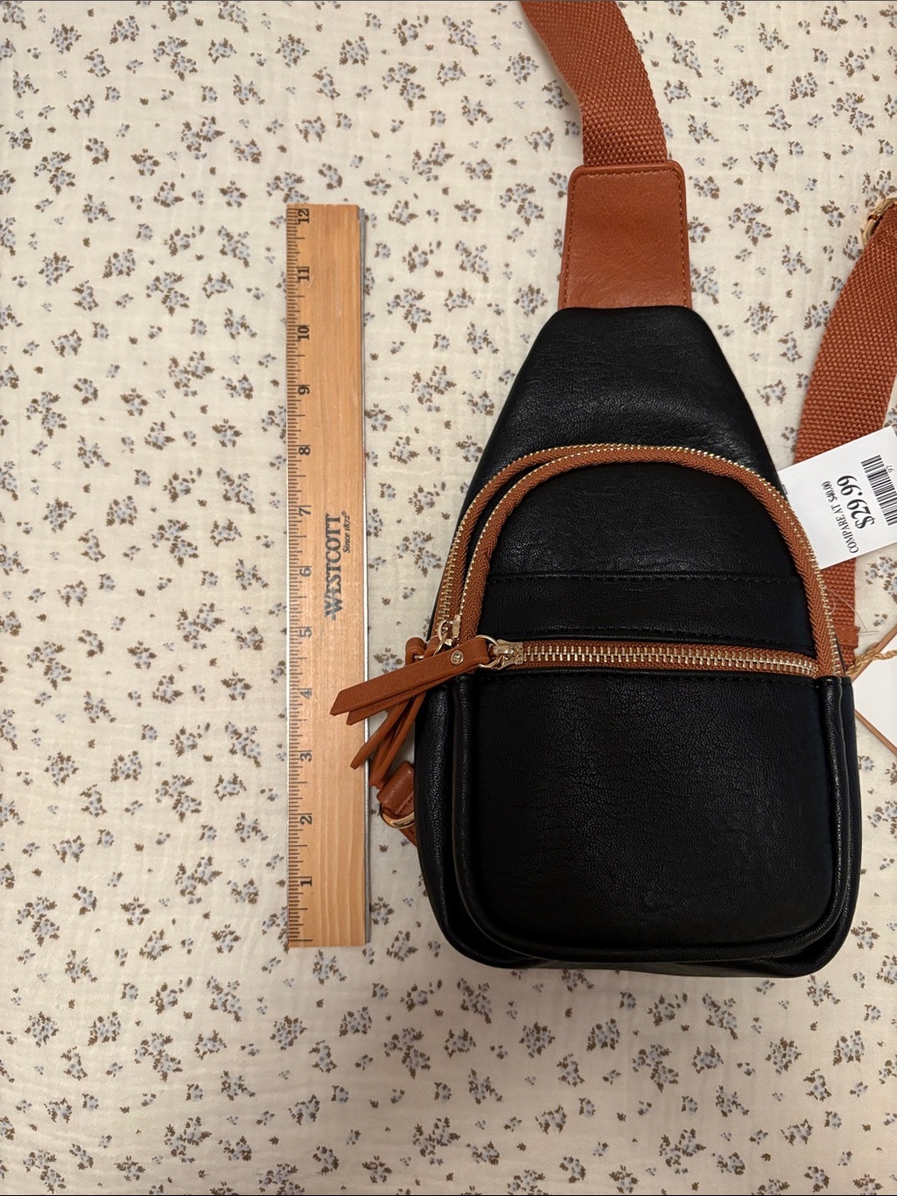🤎 Sling Backpack - Picture 6 of 8